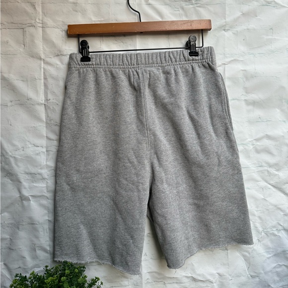 GALLERY DEPT
Straight-Leg Logo-Print Frayed Cotton-Jersey
Drawstring Shorts
$295 - Picture 11 of 14